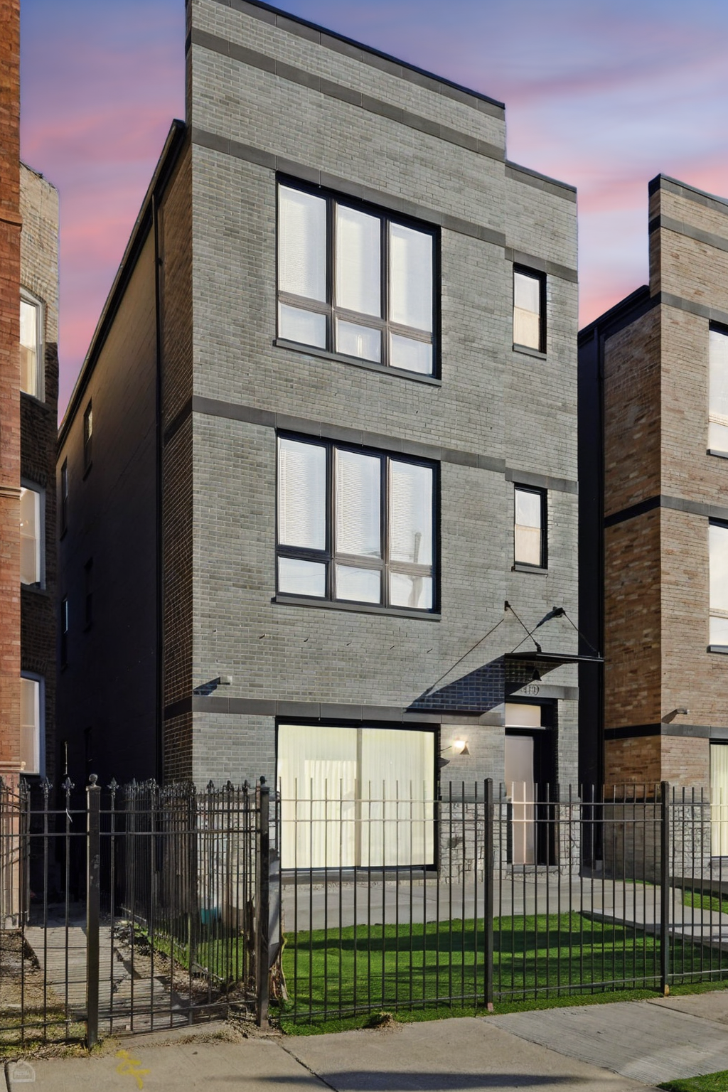 4739 S Indiana 1 - Biazar_CHP2026_004 day to dusk.jpeg