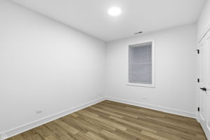 4739 S Indiana 1 - Biazar_CHP2026_015