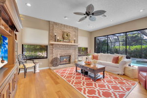  Photo 72