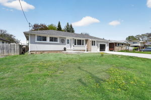  Photo 57