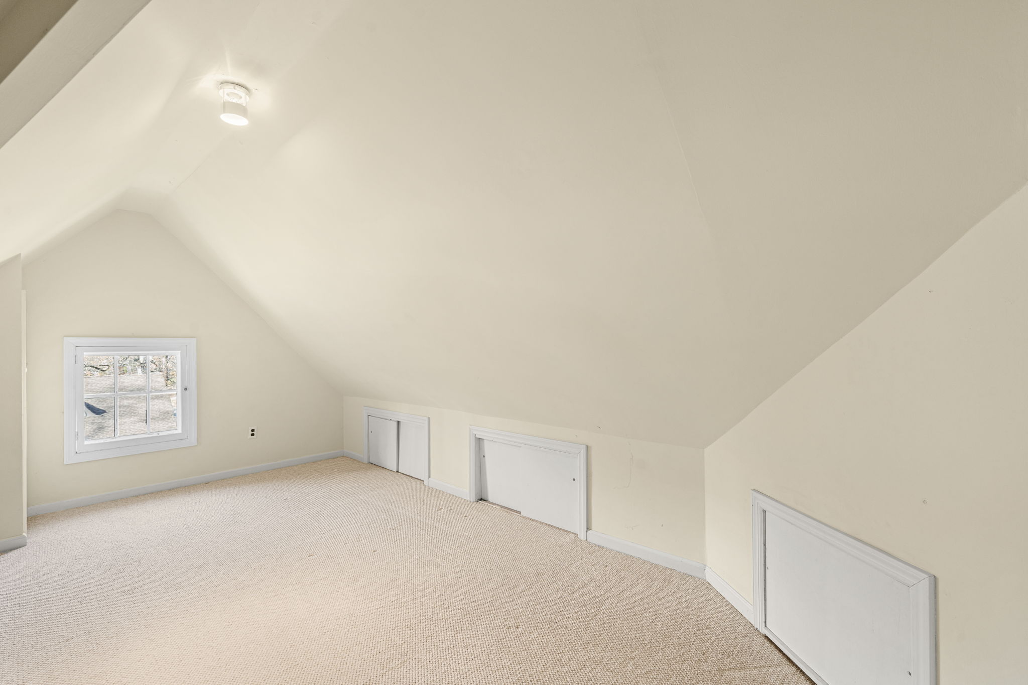 3rd Floor Bedroom