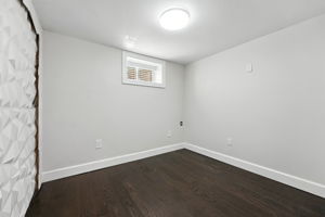  Photo 49