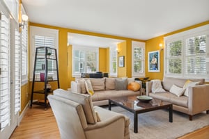 W Spruce St-0105-008.jpg