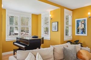 W Spruce St-0105-009.jpg