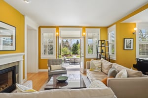 W Spruce St-0105-013.jpg