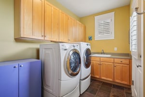 W Spruce St-0105-022.jpg