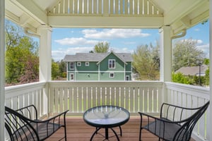 W Spruce St-0105-053.jpg