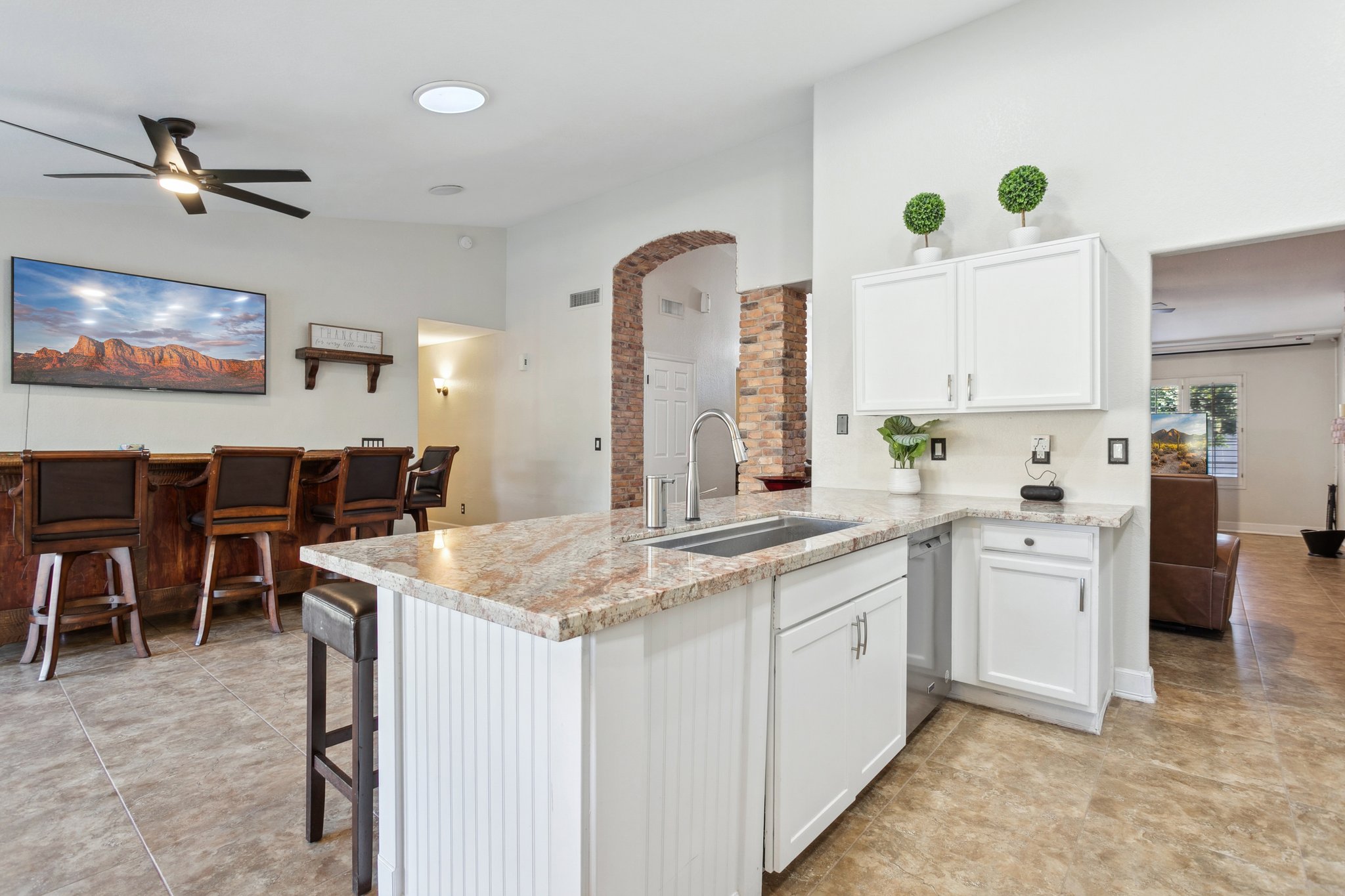 4740 E Villa Maria Dr, Phoenix, AZ 85032 - 012.jpg