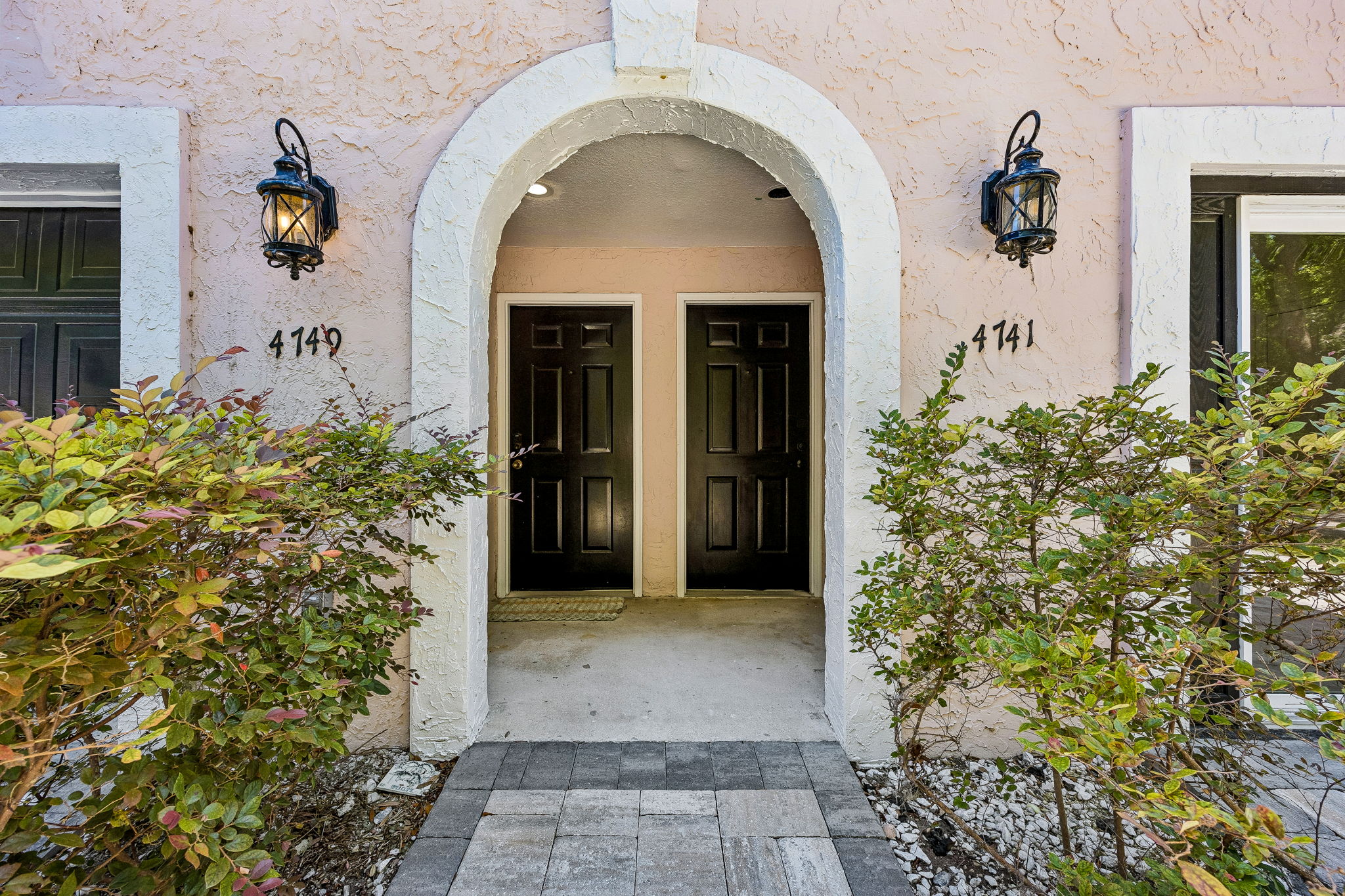 Front Entry Detail