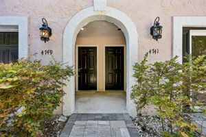 Front Entry Detail