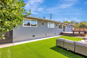 044_4741 Sorani Way