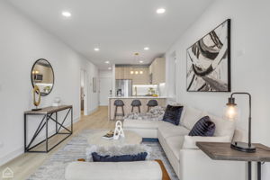 4744 S Michigan Ave_006