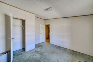  Photo 31