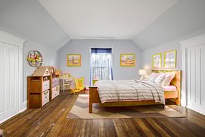 40-print-9G2A0120 virtually staged.jpeg