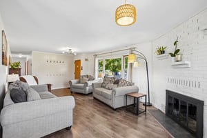 4749 Spirit Lake Hwy-S2209-020.jpg
