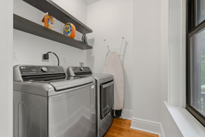  Photo 49