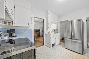  Photo 23