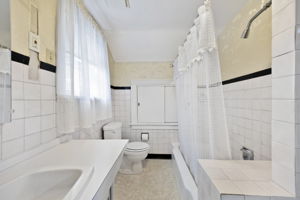  Photo 37