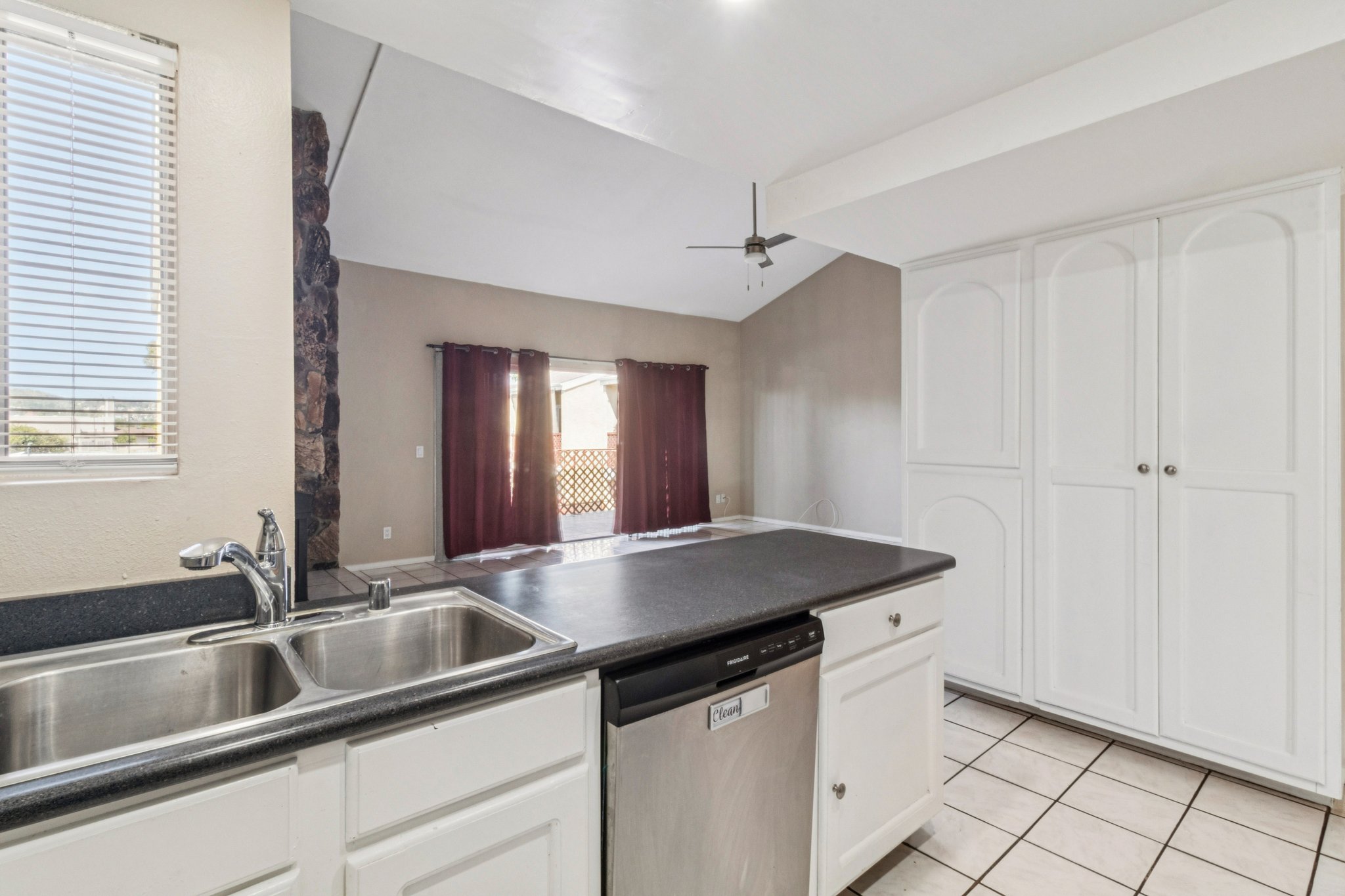 N Midway Dr 254-S1703-009.jpg