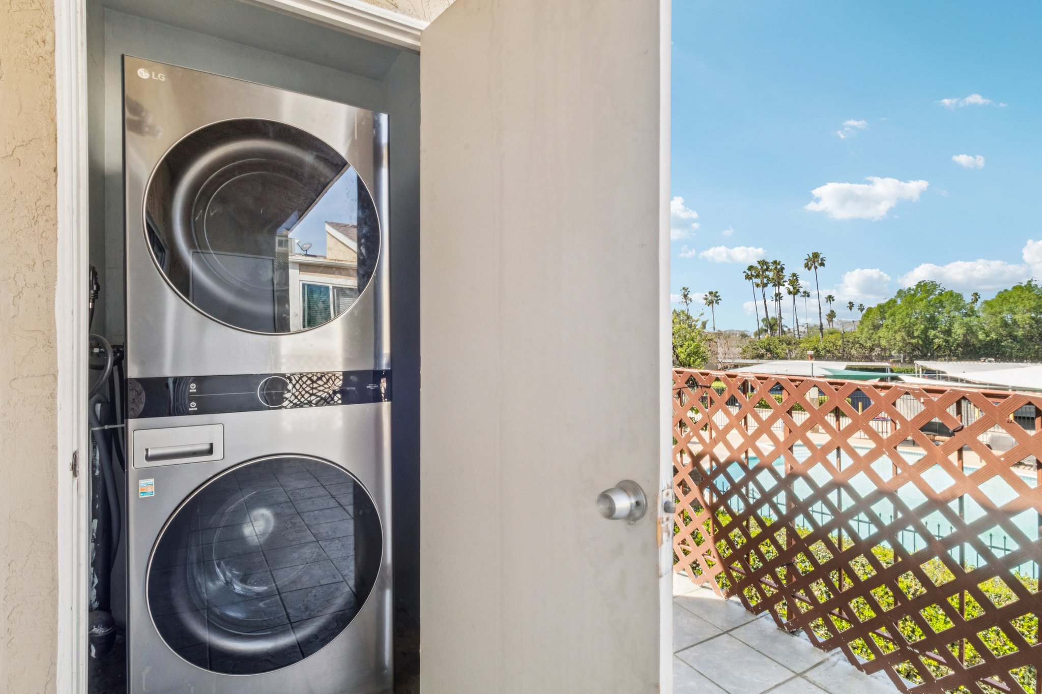 N Midway Dr 254-S1703-018.jpg