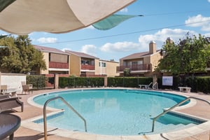 N Midway Dr 254-1703-901.jpg