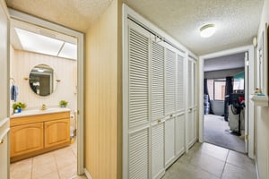 Brittany Dr S 24-S0107-029.jpg