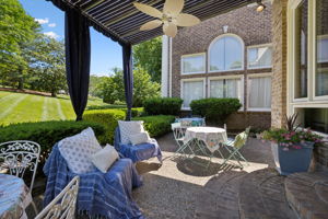 Covered Patio off Keeping Room