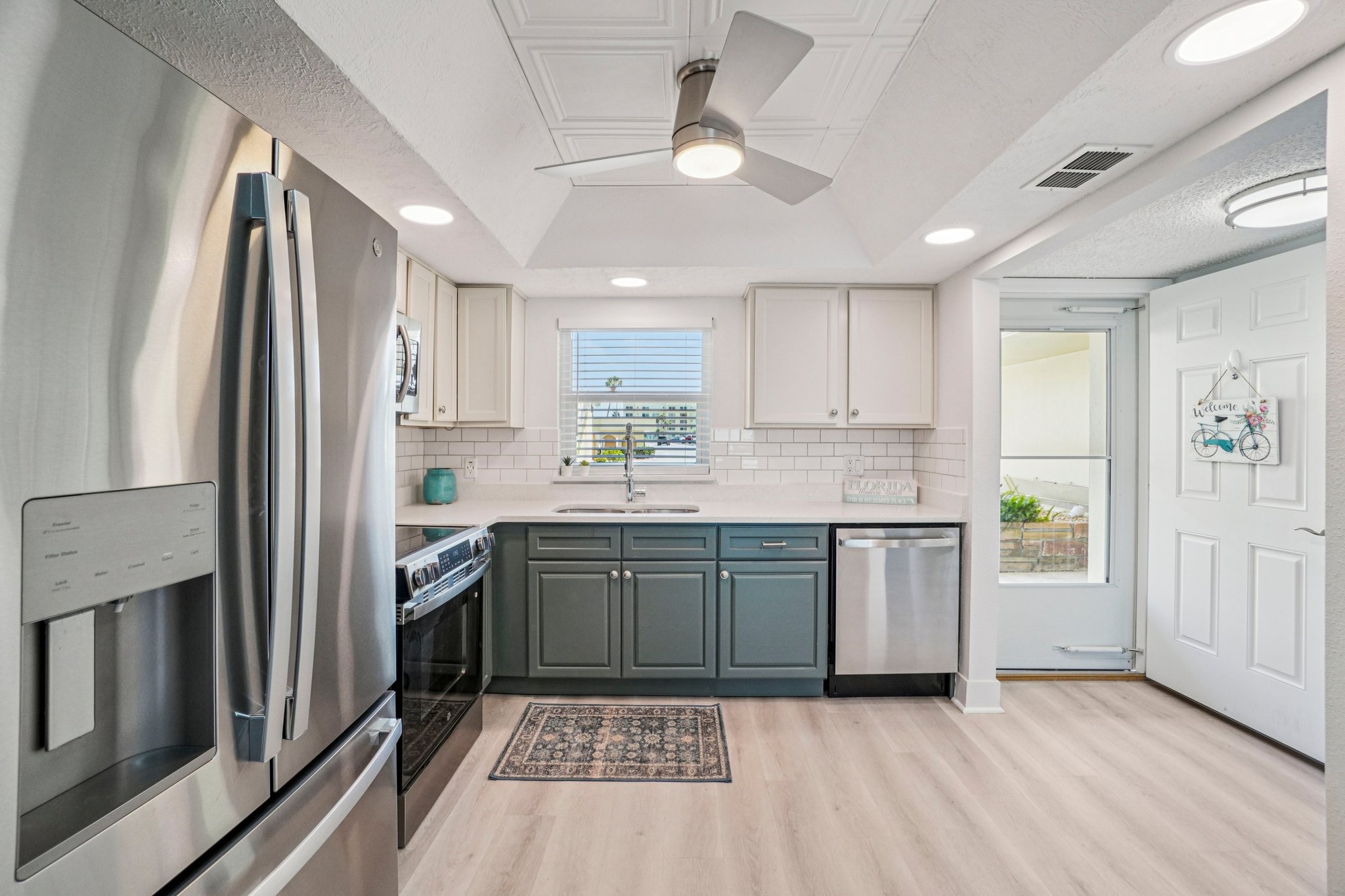 4750 Cove Cir APT 107-S3103-009.jpg