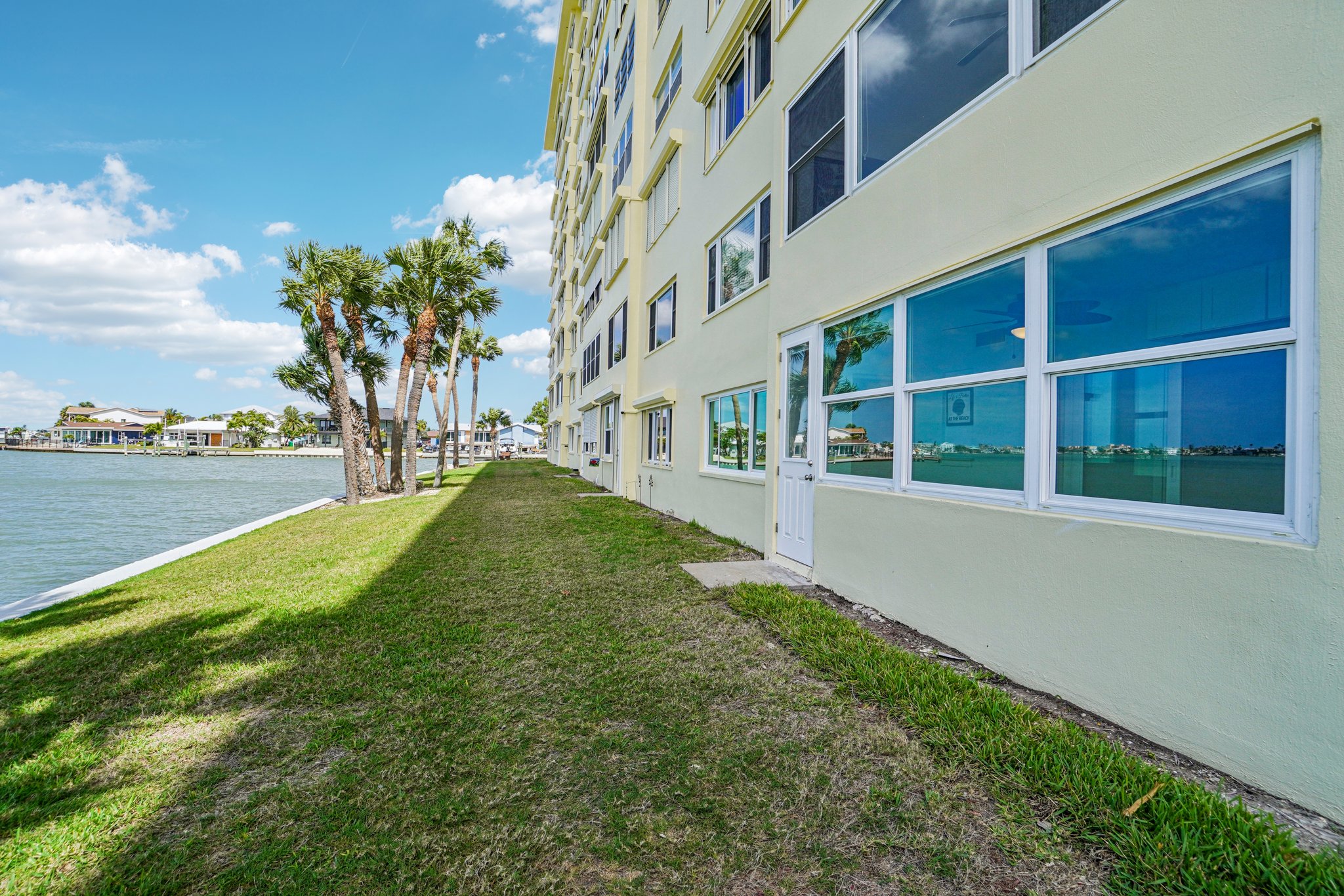 4750 Cove Cir APT 107-S3103-026.jpg