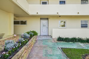 4750 Cove Cir APT 107-S3103-002.jpg