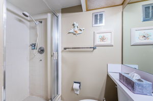Bathroom 2b