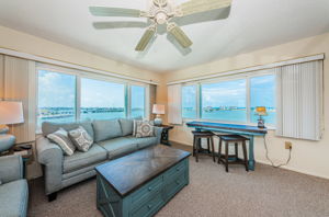 Living Room 2-2