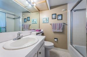 Primary Bathroom 1a