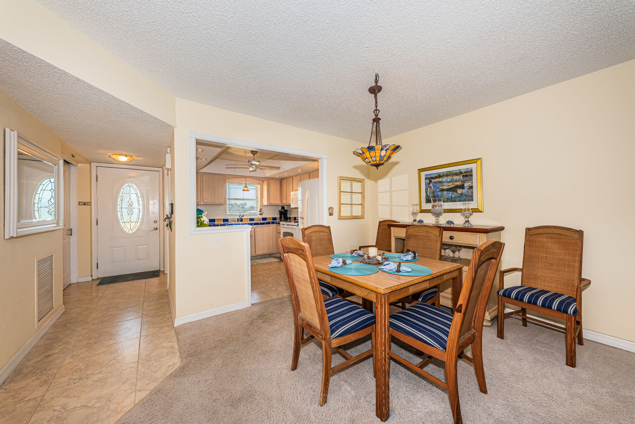 Dining Room 3-2