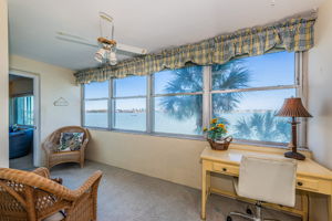 Florida Room 2-2