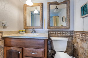 Primary Bathroom 1b