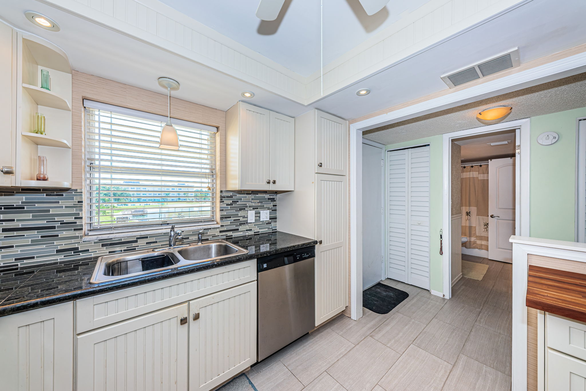 Kitchen 5