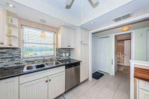 Kitchen 5