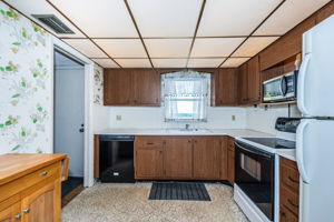 Kitchen 6