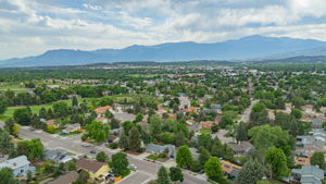  Photo 35