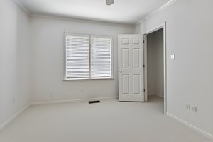Bedroom furniture removed.jpeg