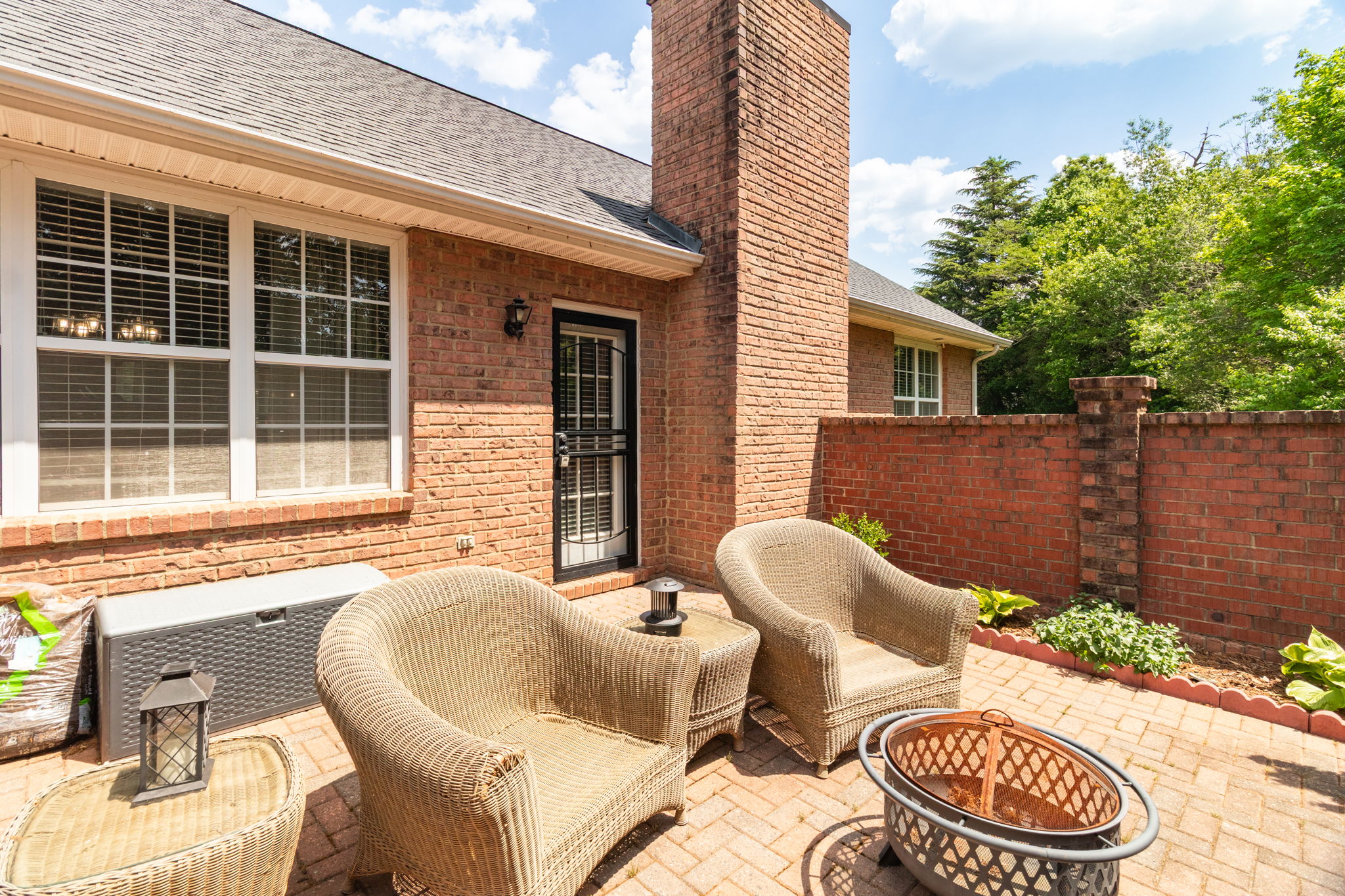 4752 Barrington Pl-25