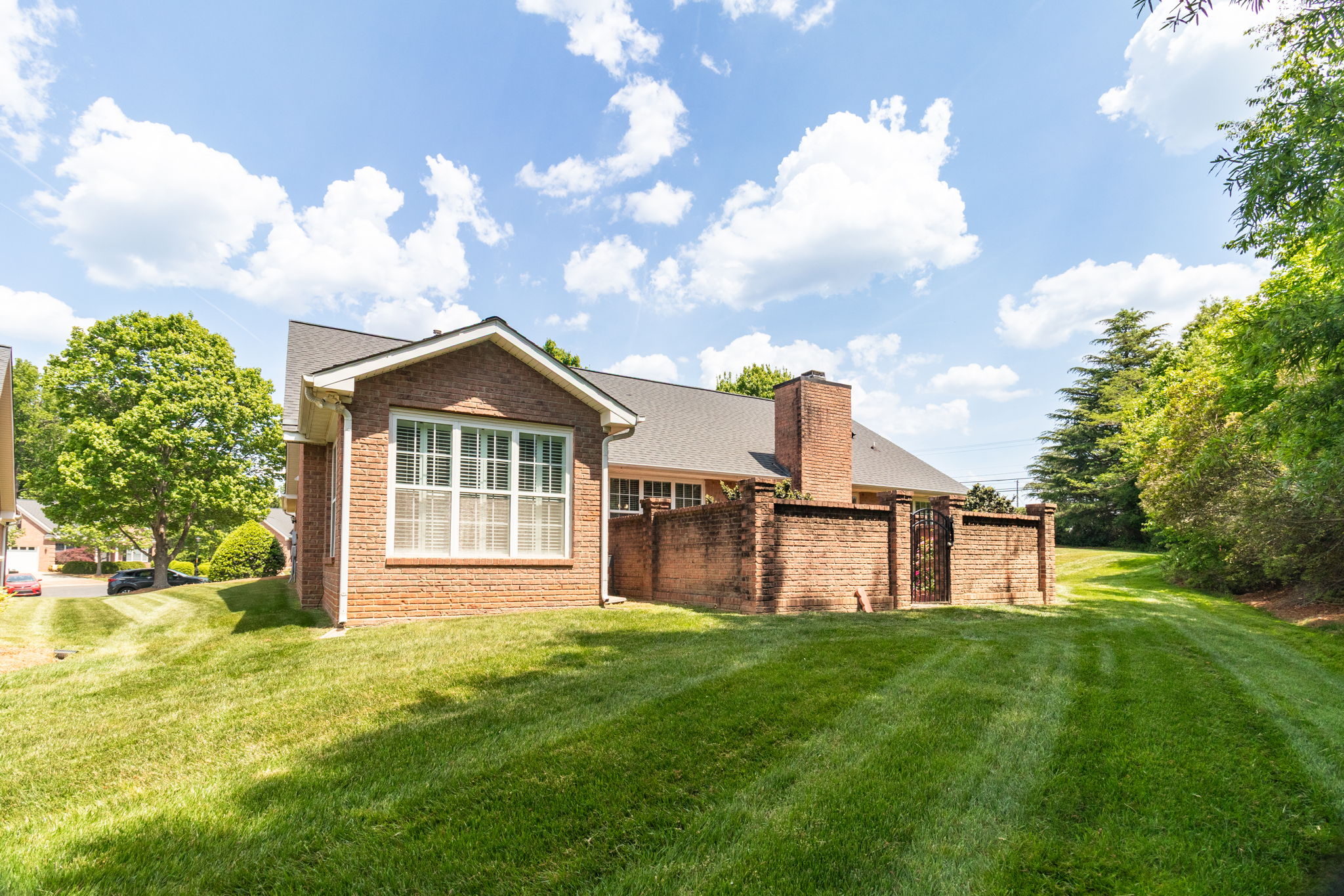 4752 Barrington Pl-29