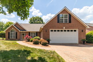 4752 Barrington Pl-1