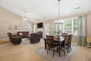 4752 Barrington Pl-9