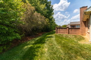 4752 Barrington Pl-26