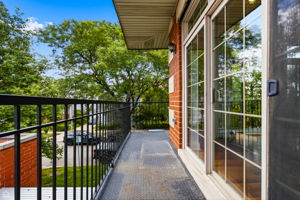 4755 N Kilbourn Ave 2D - Brady Miller_012