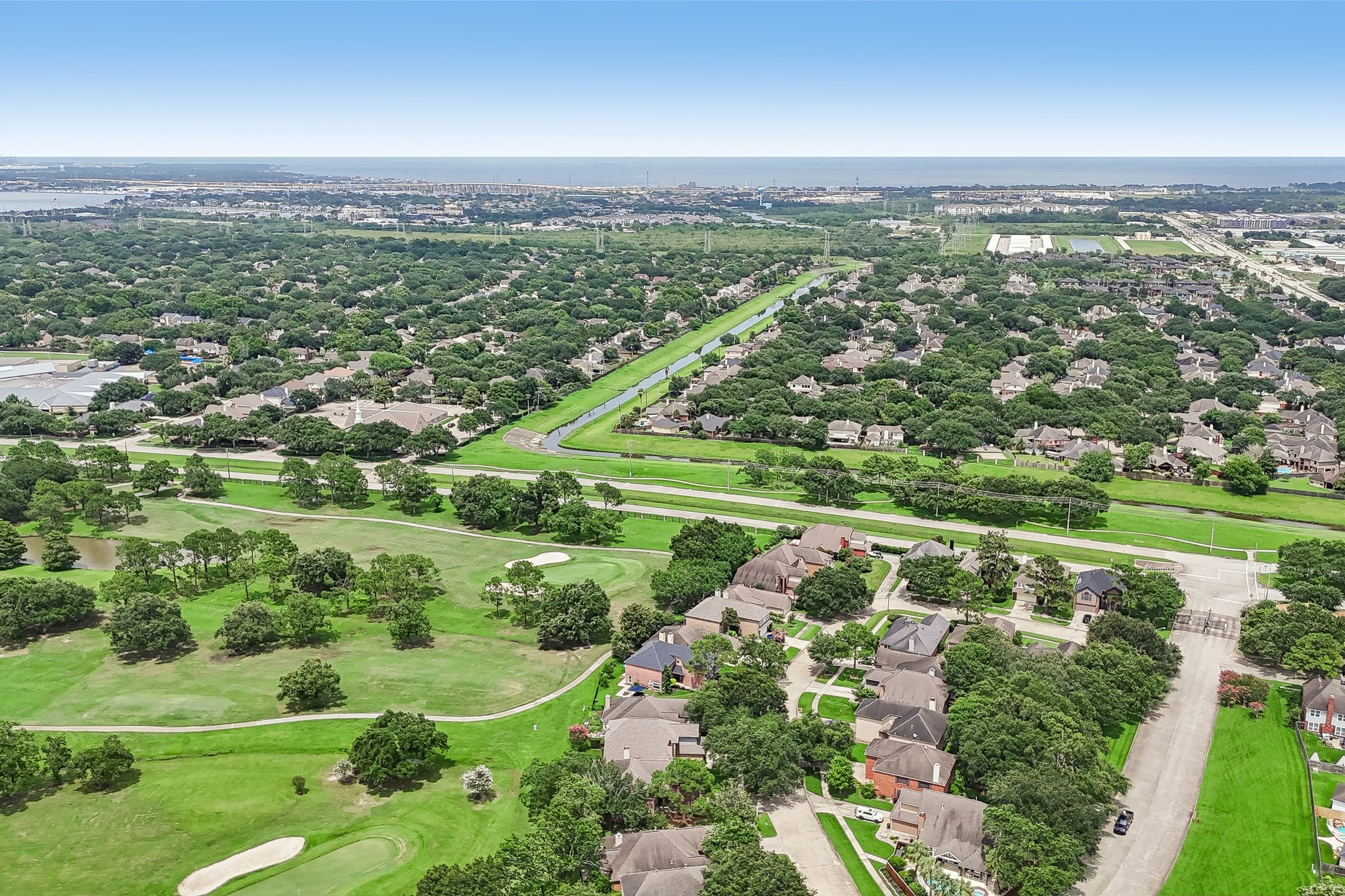 Oakmont Ct-S2006-048.jpg