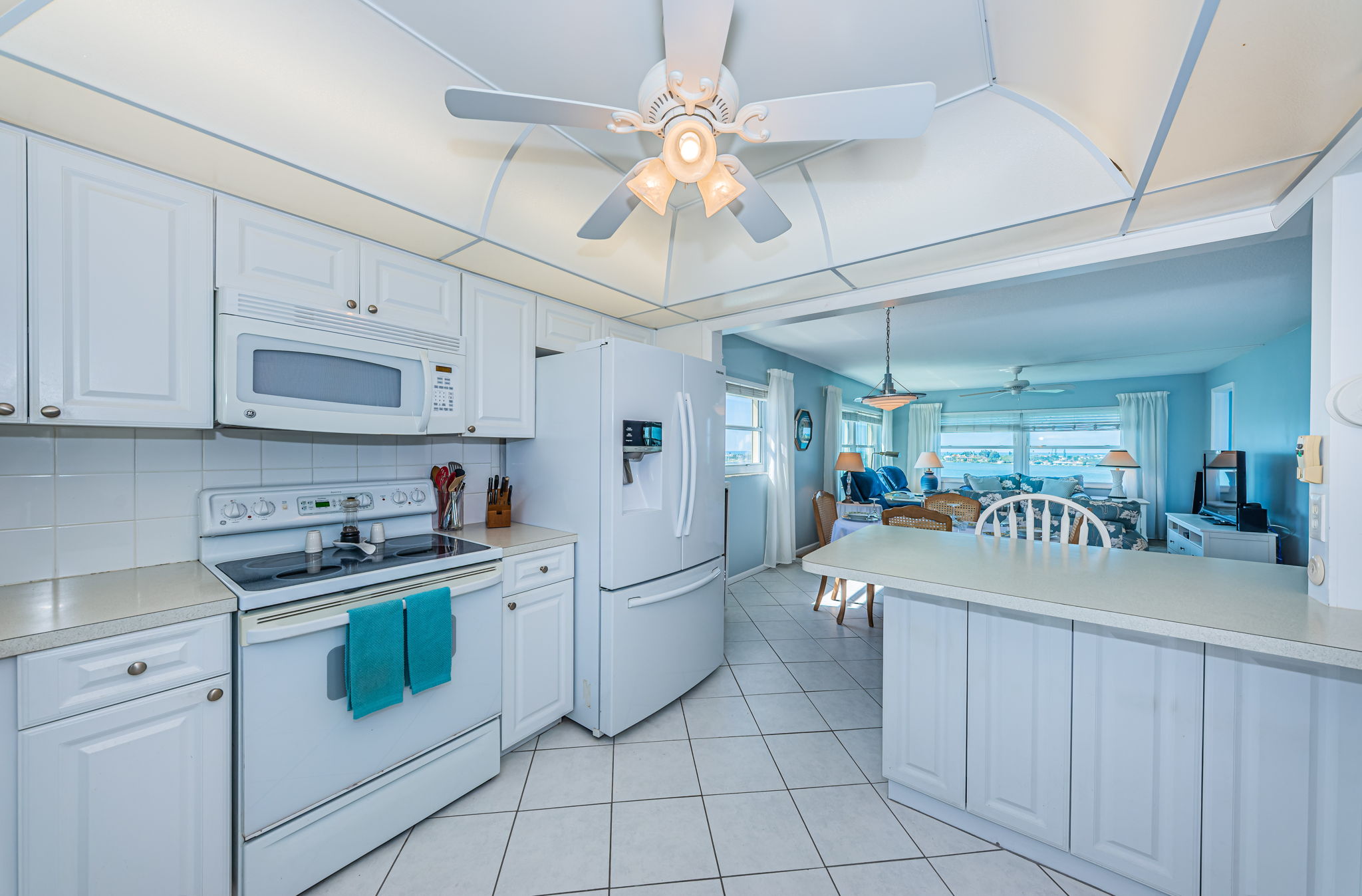 Kitchen 3-2