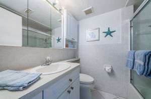 Primary Bathroom 1a